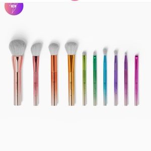 BH Take Me Back to Brazil Brush Set